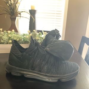 KD 10 Blackout